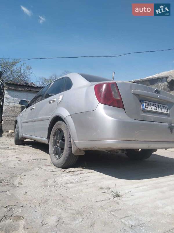 Седан Chevrolet Lacetti 2005 в Великій Михайлівці