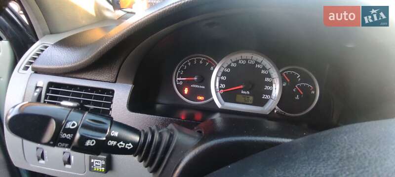 Седан Chevrolet Lacetti 2005 в Білій Церкві