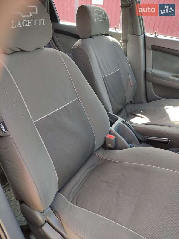 Хэтчбек Chevrolet Lacetti 2006 в Запорожье