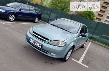 Хэтчбек Chevrolet Lacetti 2006 в Киеве