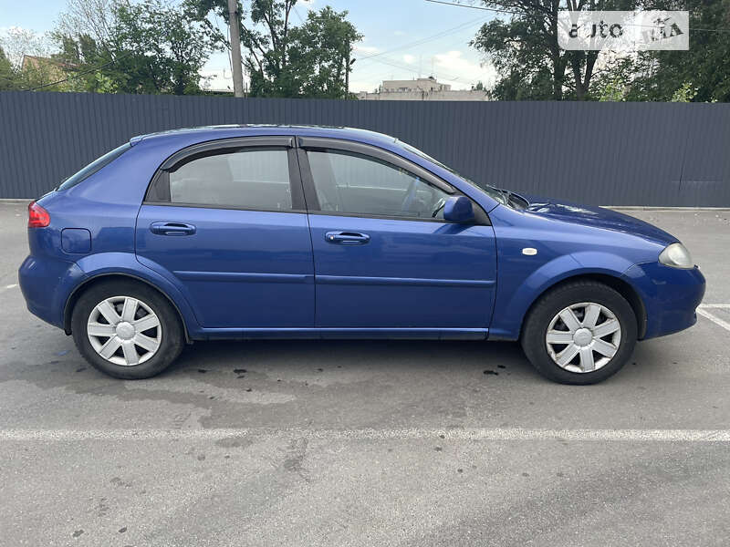 Хэтчбек Chevrolet Lacetti 2006 в Днепре