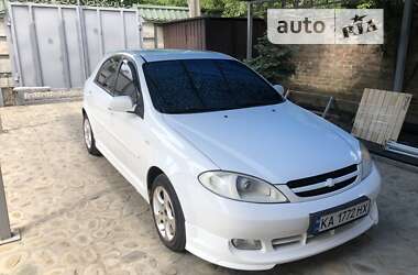 Хэтчбек Chevrolet Lacetti 2007 в Кропивницком