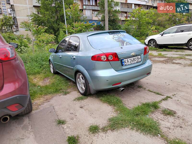 Chevrolet Lacetti 2006