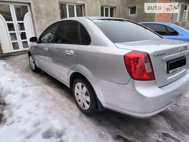 Седан Chevrolet Lacetti 2012 в Тернополі