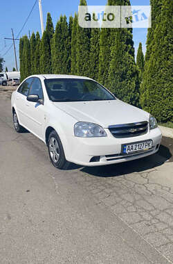 Седан Chevrolet Lacetti 2008 в Києві