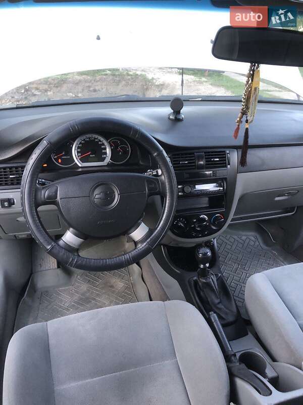 Седан Chevrolet Lacetti 2005 в Ізяславі
