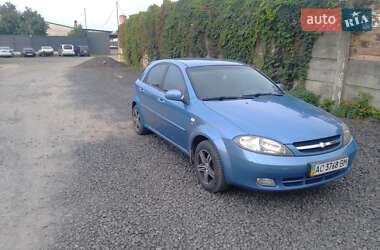 Хэтчбек Chevrolet Lacetti 2004 в Луцке