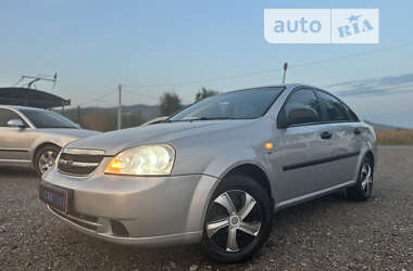 Седан Chevrolet Lacetti 2007 в Хусті