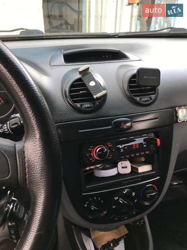 Хэтчбек Chevrolet Lacetti 2007 в Желтых Водах