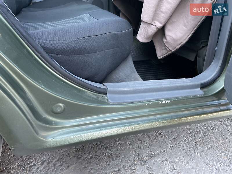 Седан Chevrolet Lacetti 2004 в Прилуках