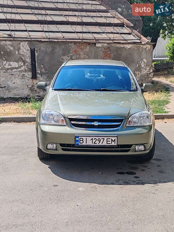 Седан Chevrolet Lacetti 2006 в Полтаві