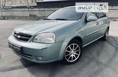 Седан Chevrolet Lacetti 2005 в Києві