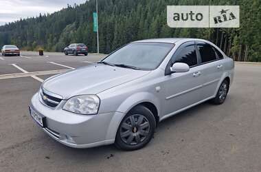 Седан Chevrolet Lacetti 2012 в Киеве