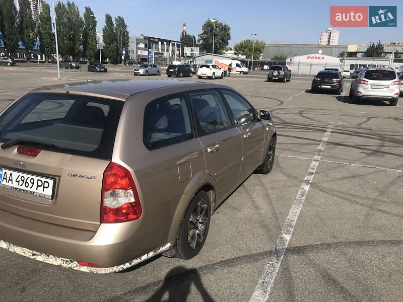 Универсал Chevrolet Lacetti 2005 в Киеве фото 4 Универсал Chevrolet Lacetti 2005 в Киеве