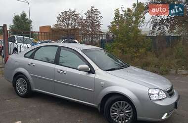 Седан Chevrolet Lacetti 2005 в Києві