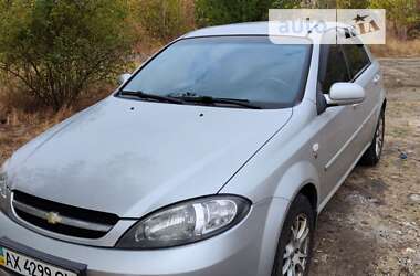 Хэтчбек Chevrolet Lacetti 2011 в Харькове