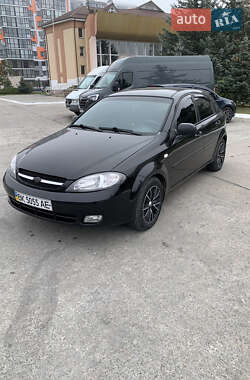 Хэтчбек Chevrolet Lacetti 2006 в Вараше