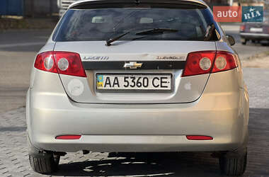 Хэтчбек Chevrolet Lacetti 2008 в 