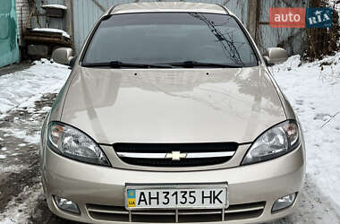 Хэтчбек Chevrolet Lacetti 2011 в Киеве