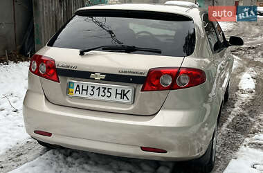 Хэтчбек Chevrolet Lacetti 2011 в Киеве