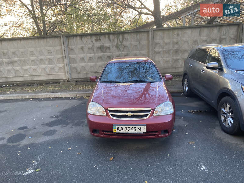 Chevrolet Lacetti 2012