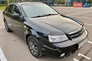 Седан Chevrolet Lacetti 2007 в Киеве