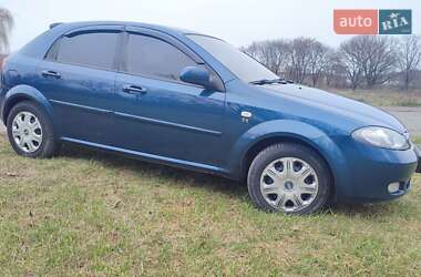 Хетчбек Chevrolet Lacetti 2008 в 