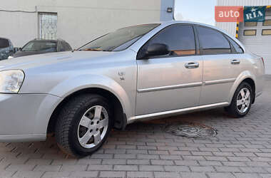 Седан Chevrolet Lacetti 2007 в Ровно