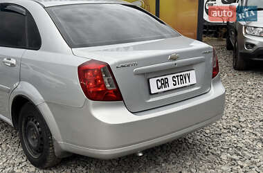 Седан Chevrolet Lacetti 2008 в Стрию