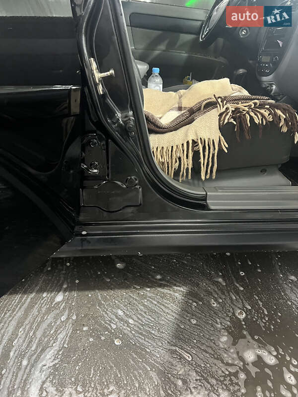 Седан Chevrolet Lacetti 2007 в Кривому Розі фото 9 Седан Chevrolet Lacetti 2007 в Кривому Розі