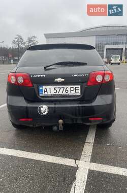 Хэтчбек Chevrolet Lacetti 2007 в 