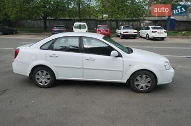 Седан Chevrolet Lacetti 2012 в Киеве