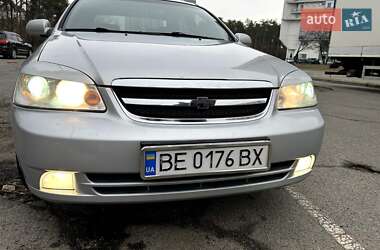 Седан Chevrolet Lacetti 2008 в Киеве