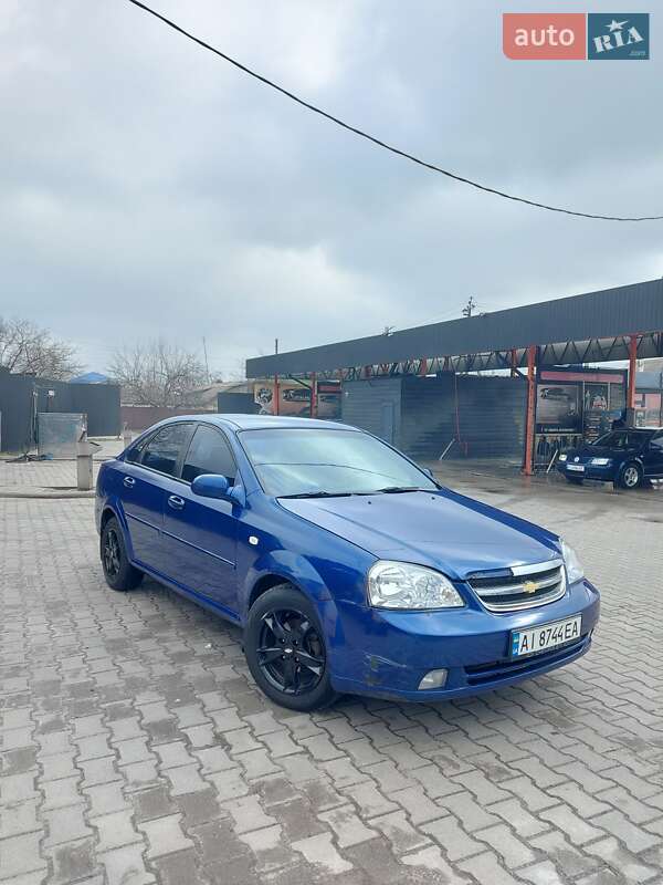 Седан Chevrolet Lacetti 2005 в Киеве