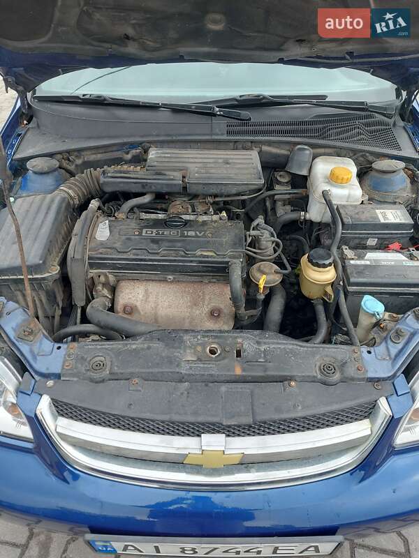 Седан Chevrolet Lacetti 2005 в Киеве