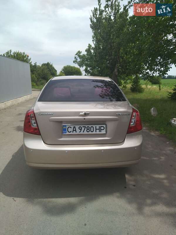 Седан Chevrolet Lacetti 2010 в Тальному