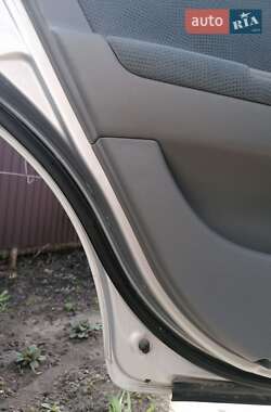 Хэтчбек Chevrolet Lacetti 2005 в 