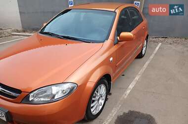 Хэтчбек Chevrolet Lacetti 2007 в Киеве