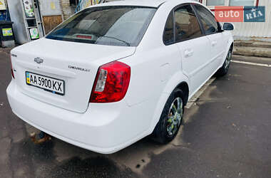 Седан Chevrolet Lacetti 2011 в Киеве