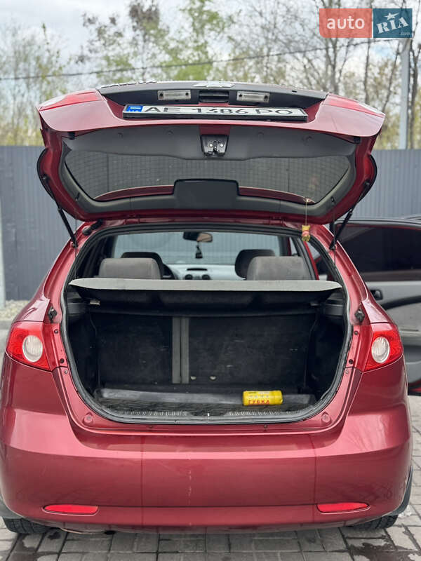 Хетчбек Chevrolet Lacetti 2007 в Дніпрі