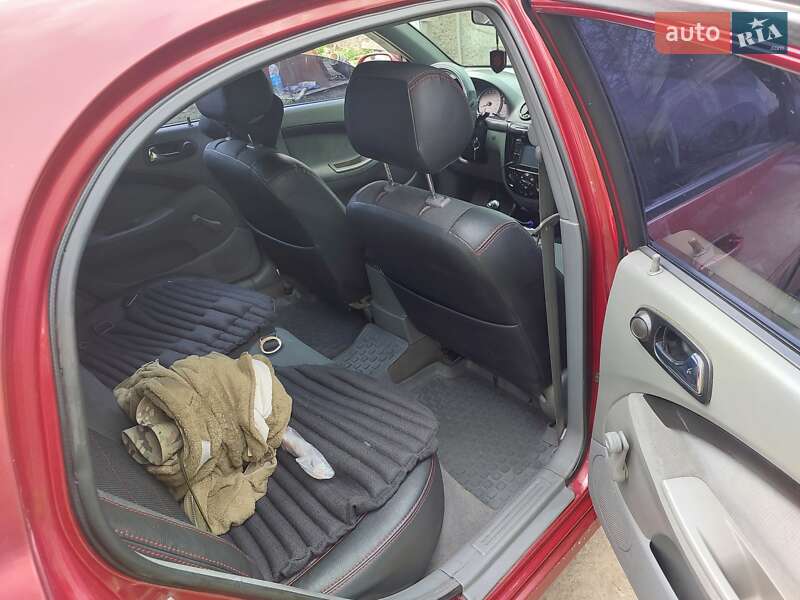 Хэтчбек Chevrolet Lacetti 2006 в Изюме