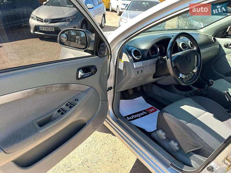 Универсал Chevrolet Lacetti 2006 в Запорожье