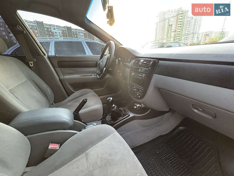 Седан Chevrolet Lacetti 2011 в Черкассах