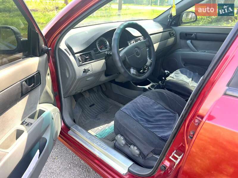 Седан Chevrolet Lacetti 2006 в Киеве