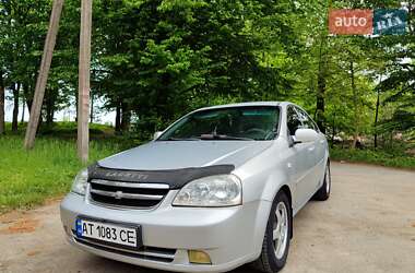 Седан Chevrolet Lacetti 2004 в Івано-Франківську