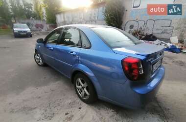 Седан Chevrolet Lacetti 2005 в Києві