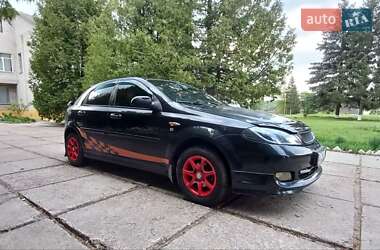 Хэтчбек Chevrolet Lacetti 2006 в 
