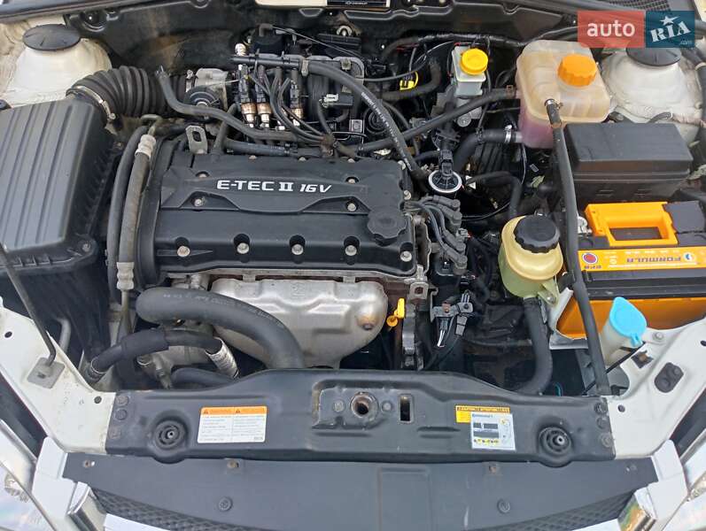 Седан Chevrolet Lacetti 2012 в Золотоноше