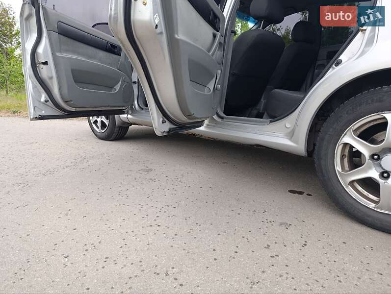 Седан Chevrolet Lacetti 2005 в Козельщине