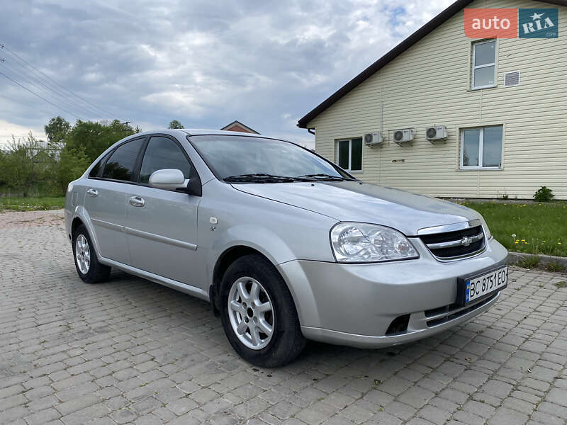 Седан Chevrolet Lacetti 2007 в 